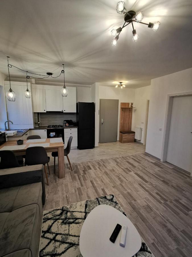 Teo Apartment Brașov Exterior foto